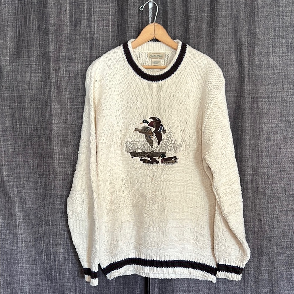 St. John’s bay cream knit sweater crewneck with embroidered ducks size MT